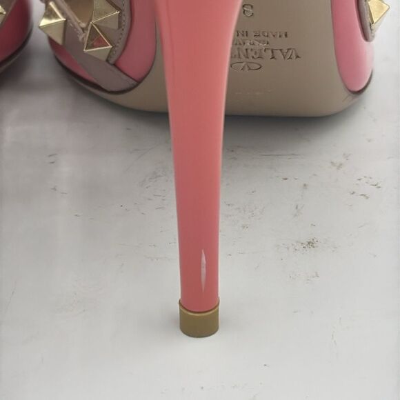 New Valentino Garavani Rockstud Patent
Slingback Pump Pink Size 38/ US 8 - Picture 7 of 14